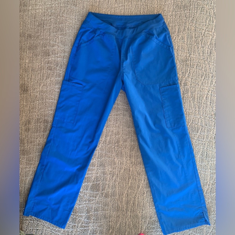 Cherokee Women's Pull-On Slim Leg Cargo Scrub Pant Royal Medium